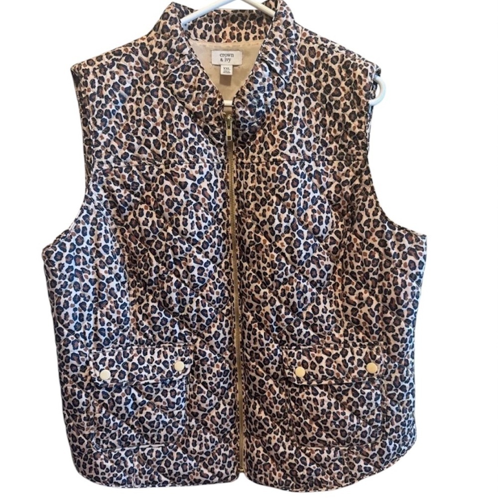 Crown and Ivy Puffer Animal Print Vest Sleeveless Sz XXL